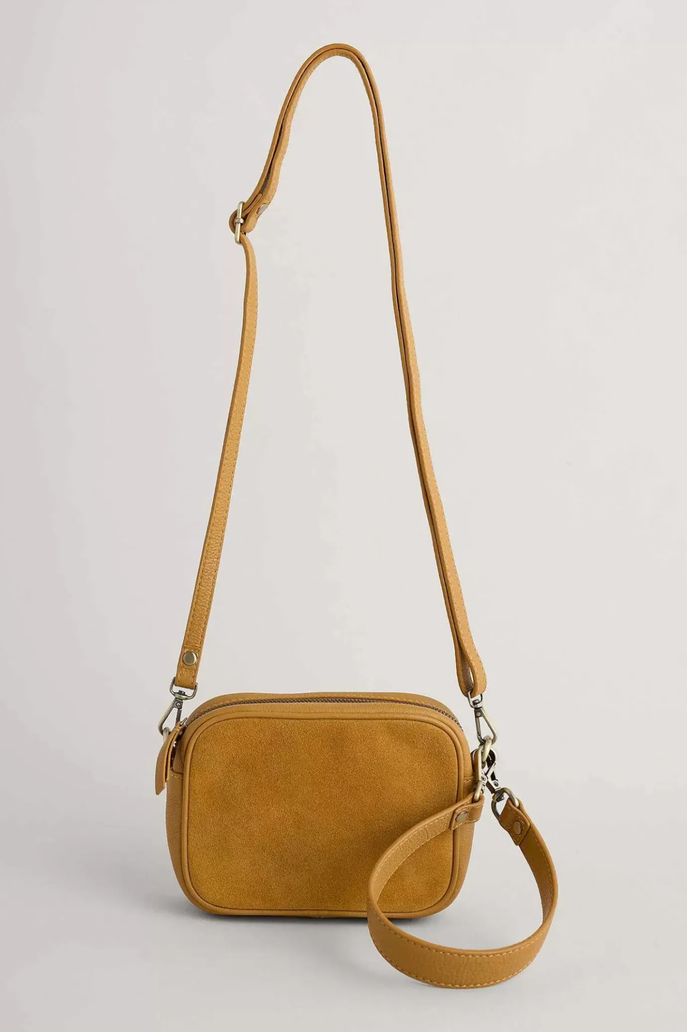 Seasalt Cornwall Annulet Leather And Suede Bag<Women Bags
