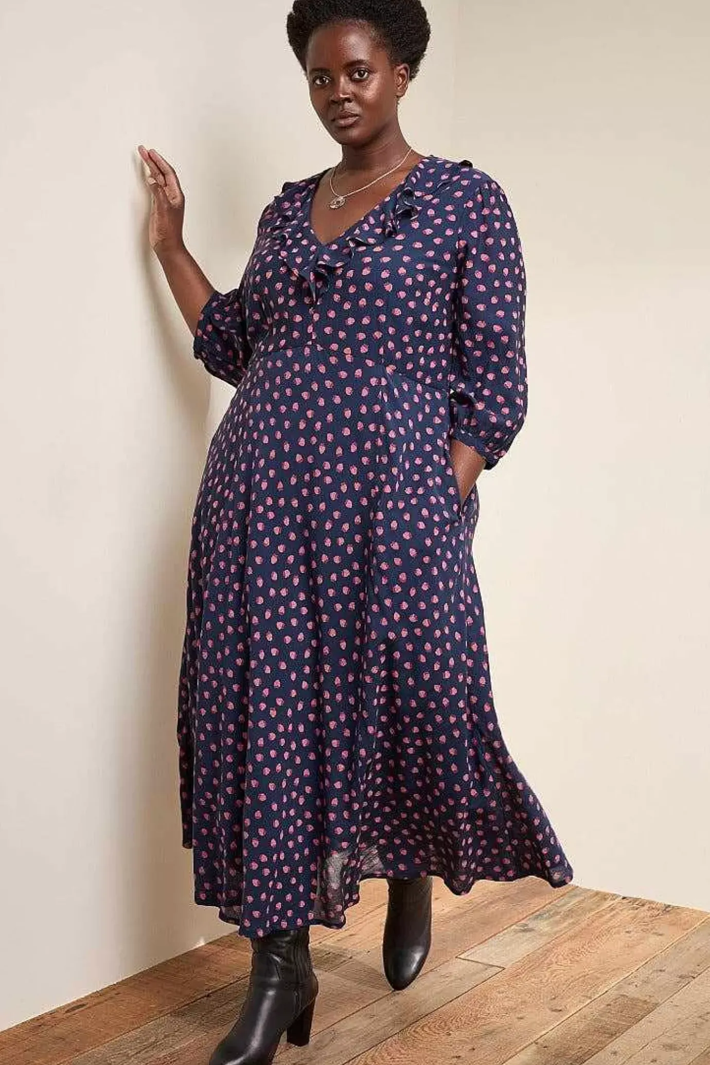 Seasalt Cornwall Furled Flower V-Neck Dress<Women Dresses