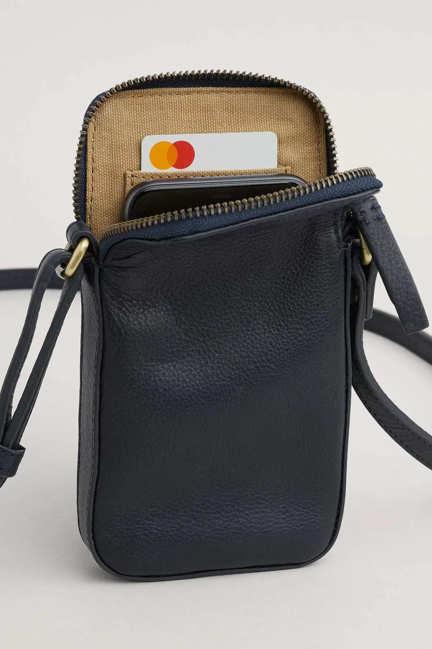 Seasalt Cornwall Kenwyn Zip Up Cross Body Phone Wallet<Women Bags