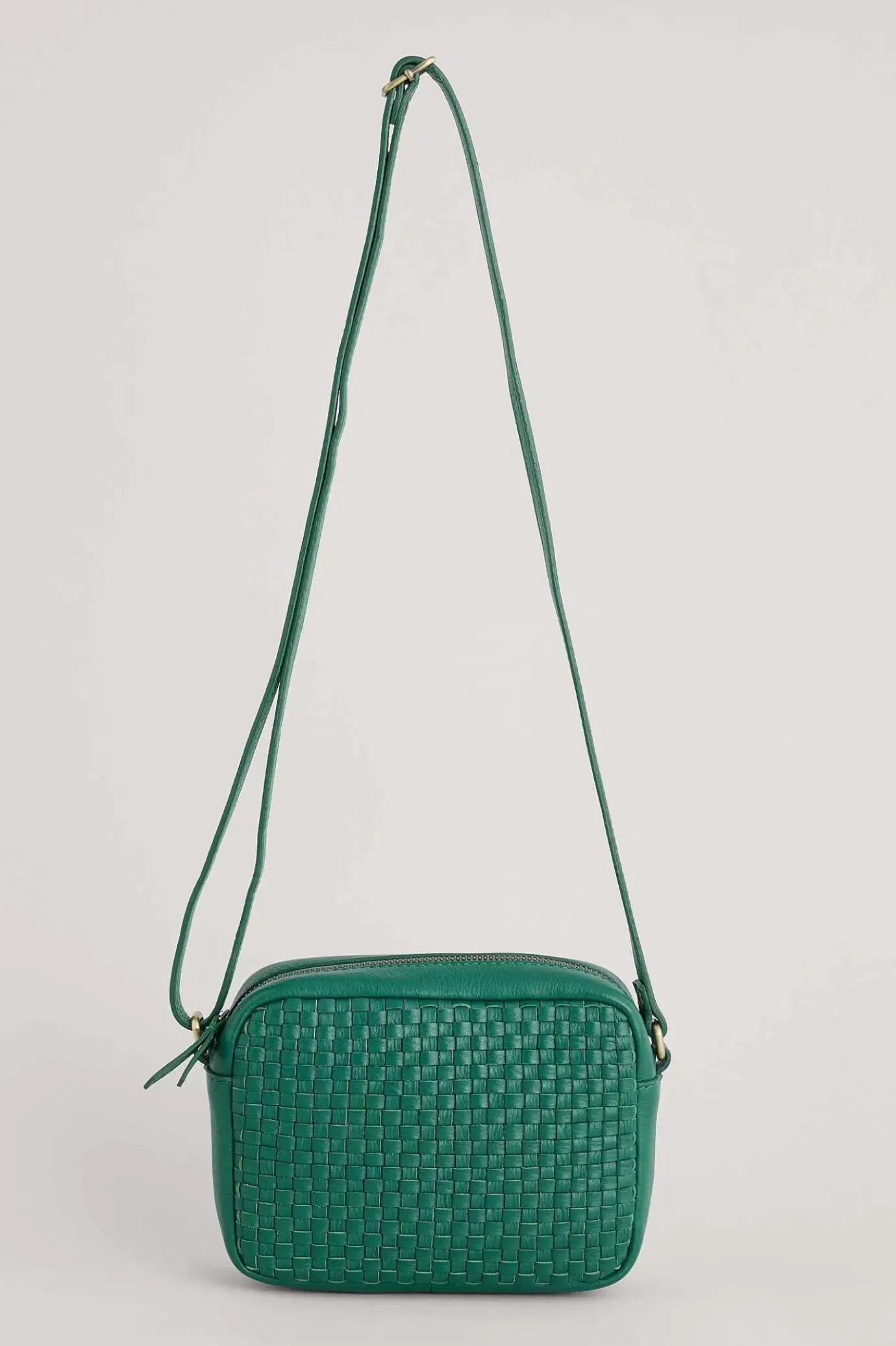 Seasalt Cornwall Woven Sea Fan Leather Cross-Body Bag<Women Bags